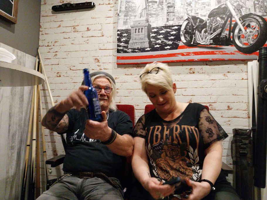 Aftershow, Entspannung beim lecker Getränk
